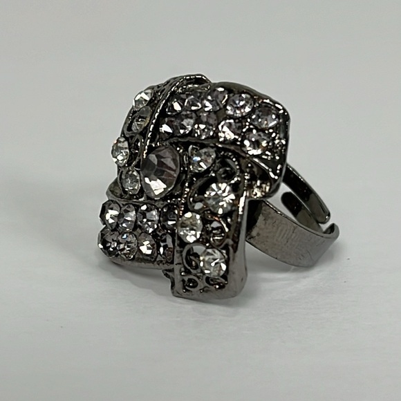 Gray Rhinestone Pewter Tone Cocktail Statement Ring Adjustable Sz 7.5 - 9 Glam - Picture 1 of 7